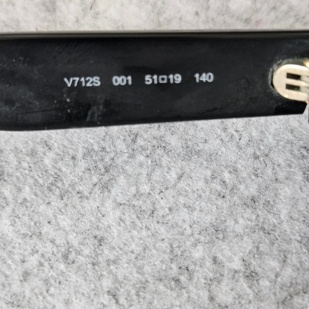 Valentino V712S 001 Black Cat Eye Rockstud Sunglasses Made in Italy 51-19-140
